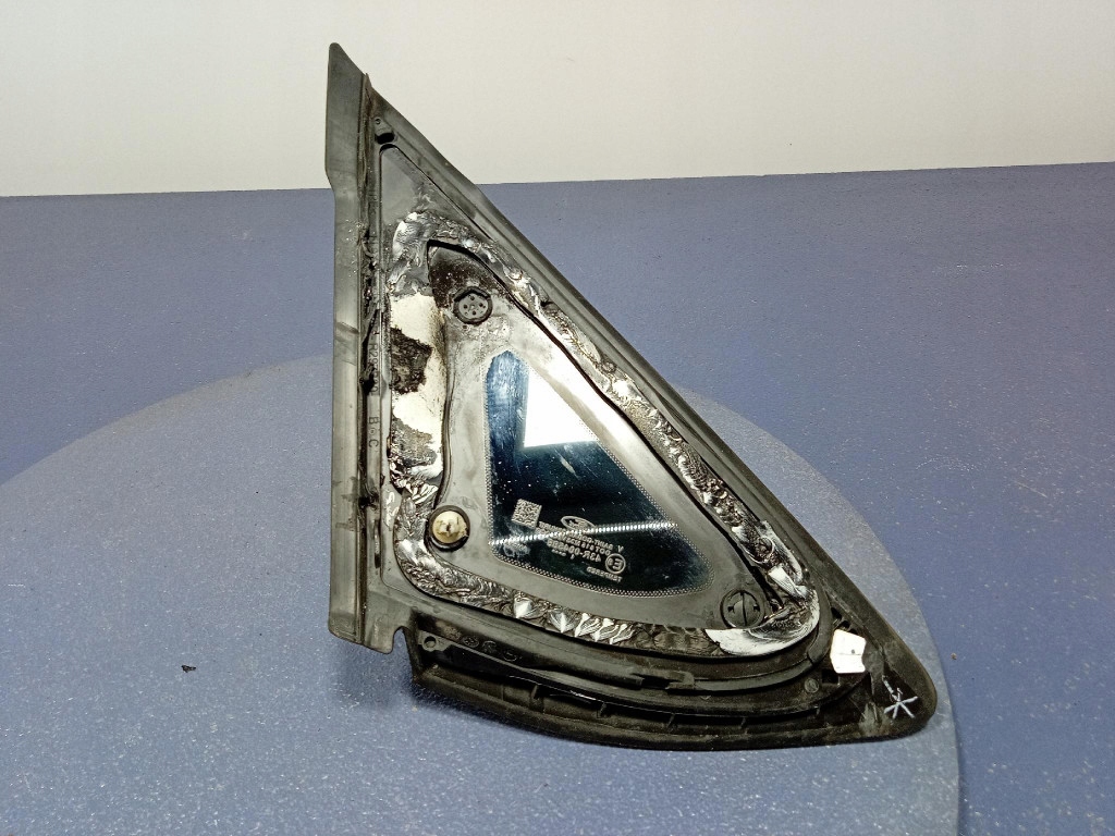 фото №5, Ford mustang mach-e скло кузовна правий задня задня