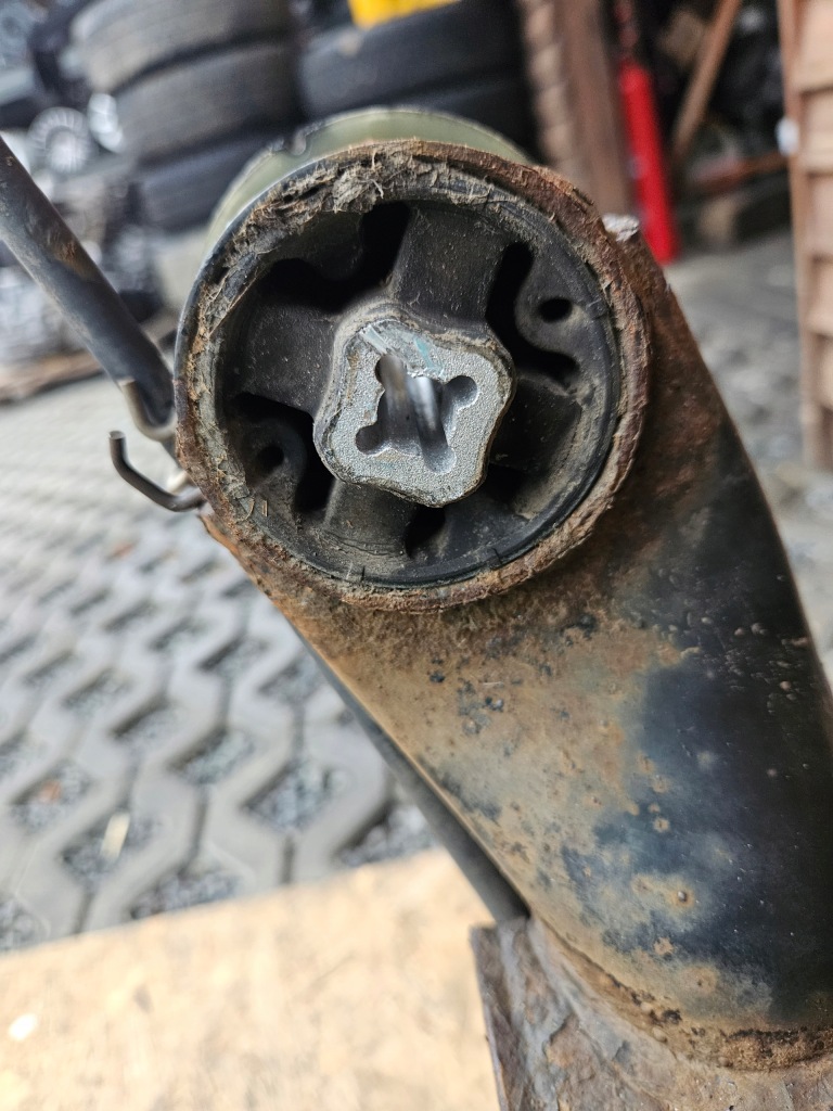 фото №8, Балка oś задня задня підвіска vw up 1s0 гальмівні барабани