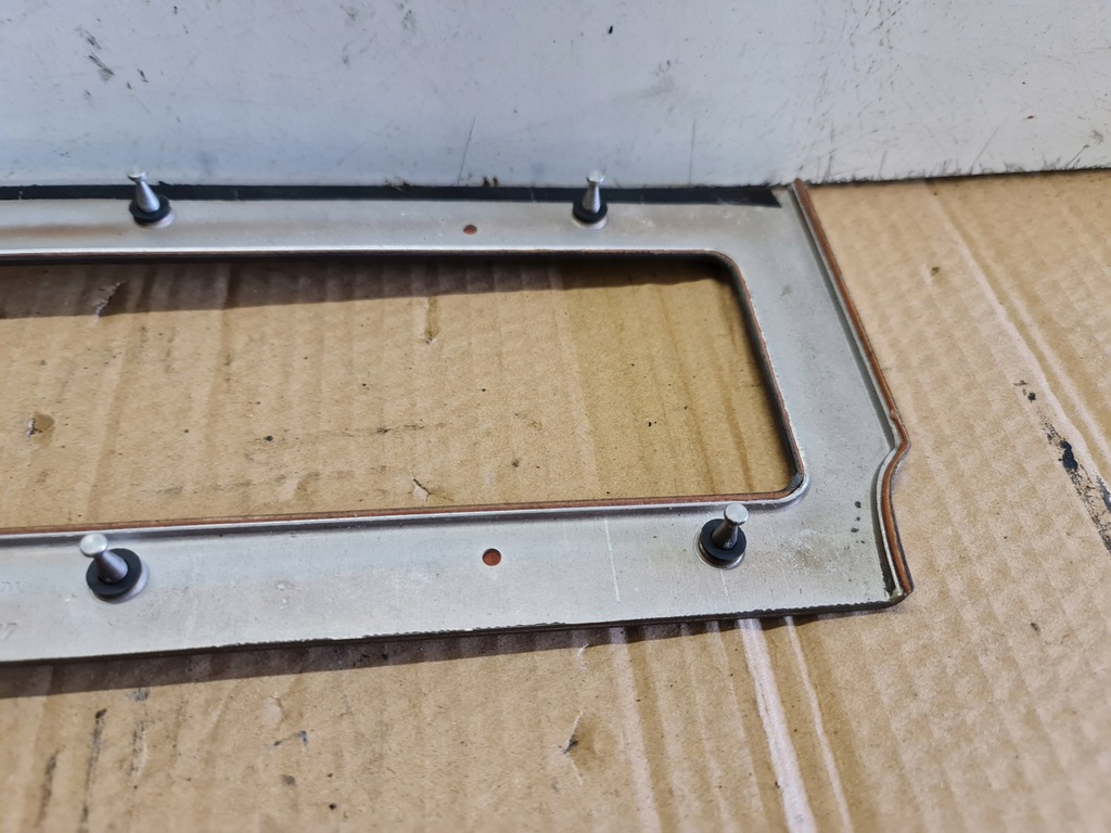 фото №9, Dekor drewno туннель audi a8 d2 eu 4d1864377