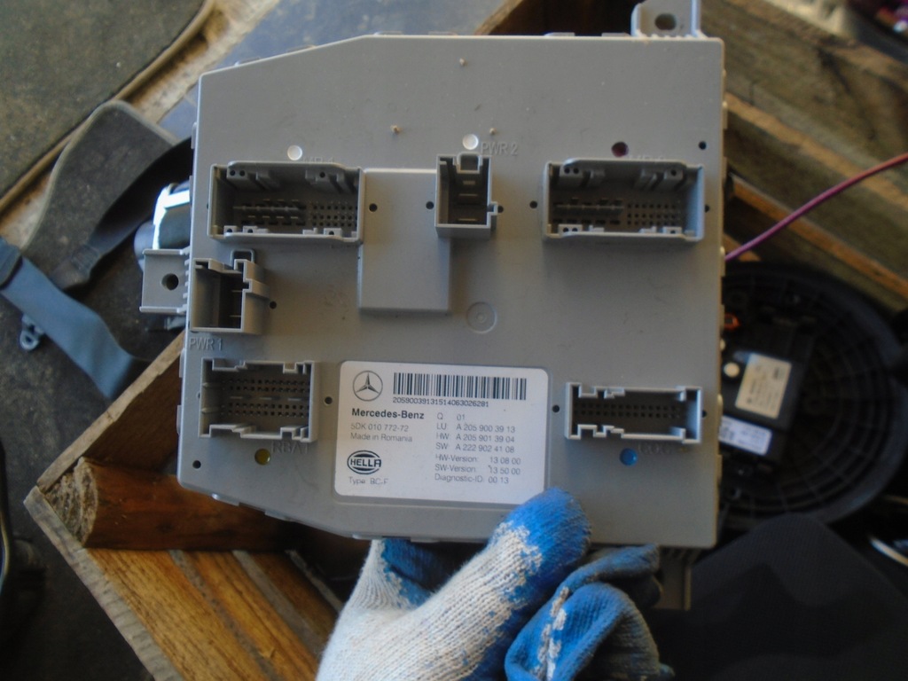 фото №1, Mercedes w205 модуль sam коробка запобіжників 2.2