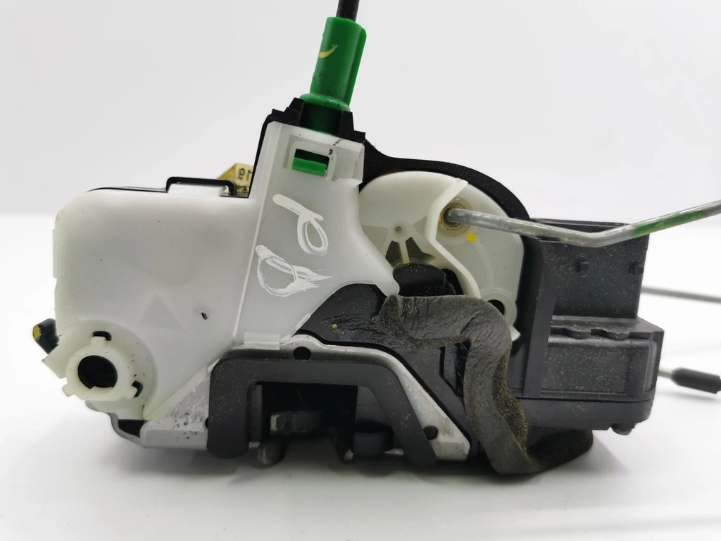 фото №7, Chevrolet trax 2013 правая сторона замки