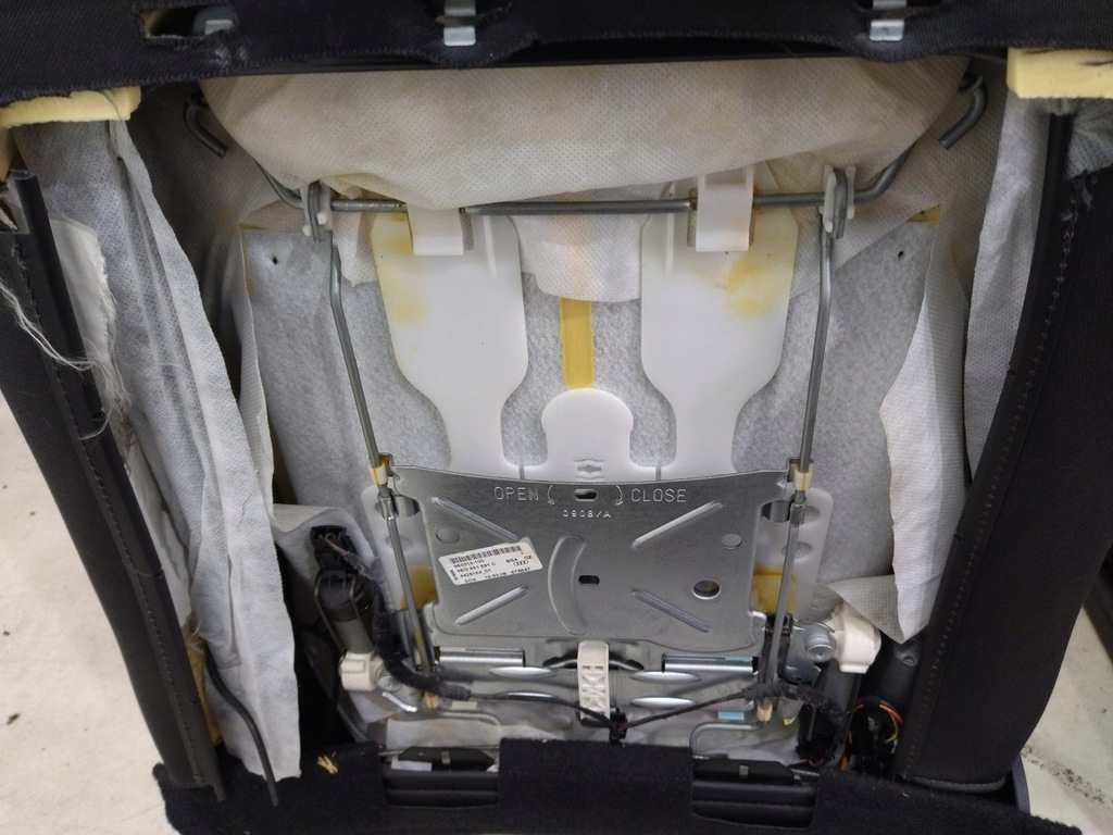 фото №14, Обивка 6 местная сиденья заднее сиденье материал 6 человек audi q7 4l 2005-2014r