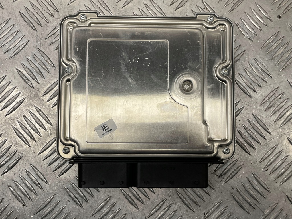 фото №5, Bmw f10 f20 f30 бортовой компьютер блок управления двигателя 8574091