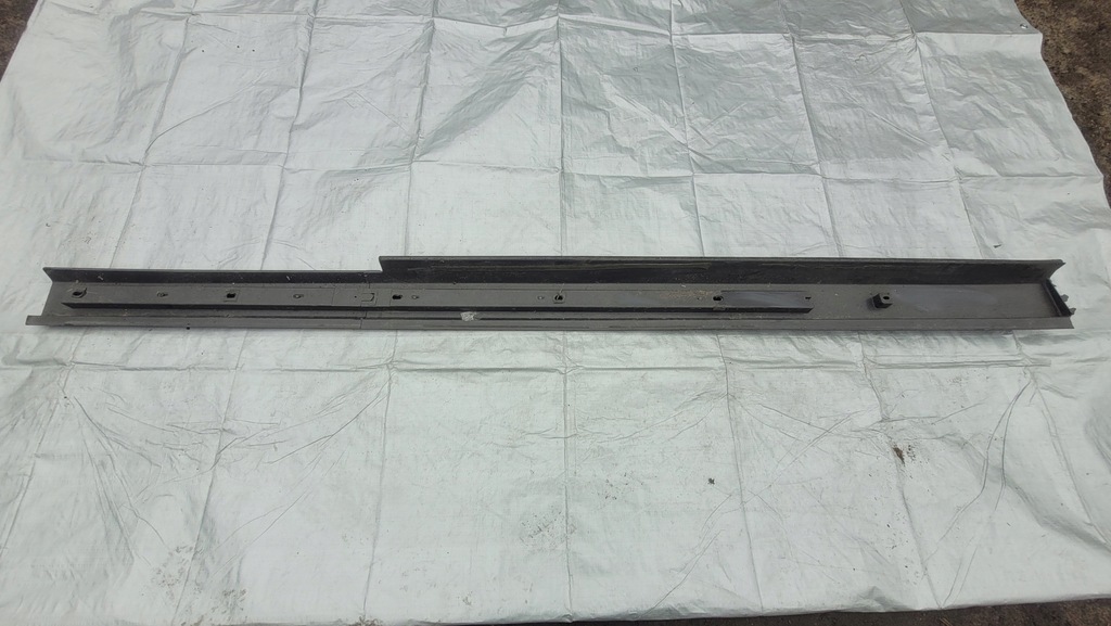 фото №10, Hummer h3 молдинг дахова права // 670