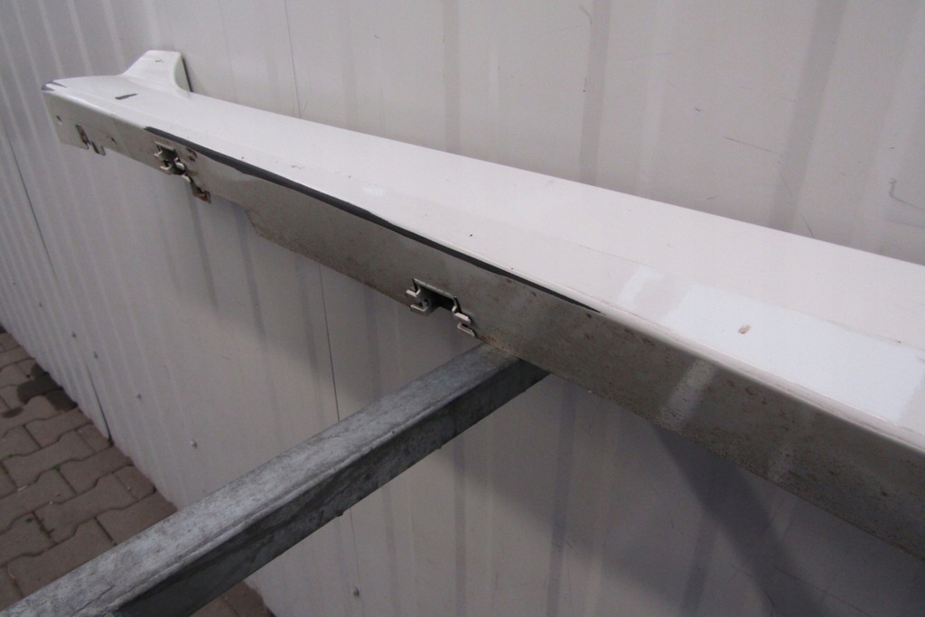 фото №8, Молдинг поріг ліва nissan leaf ii ze1 17-