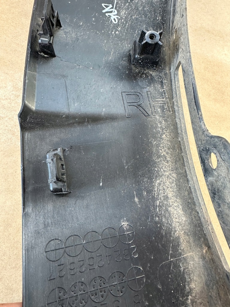 фото №10, Mazda cx30 cx-30 молдинг крила правий перед