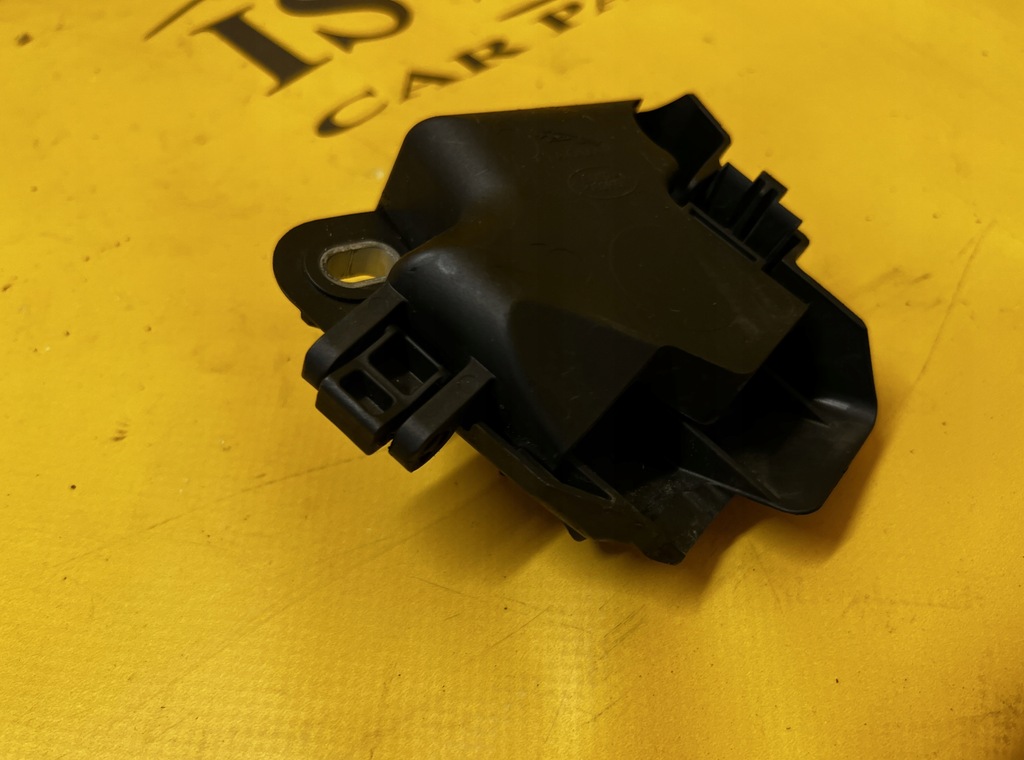 фото №1, Захист заглушка клеми клема range rover velar l560