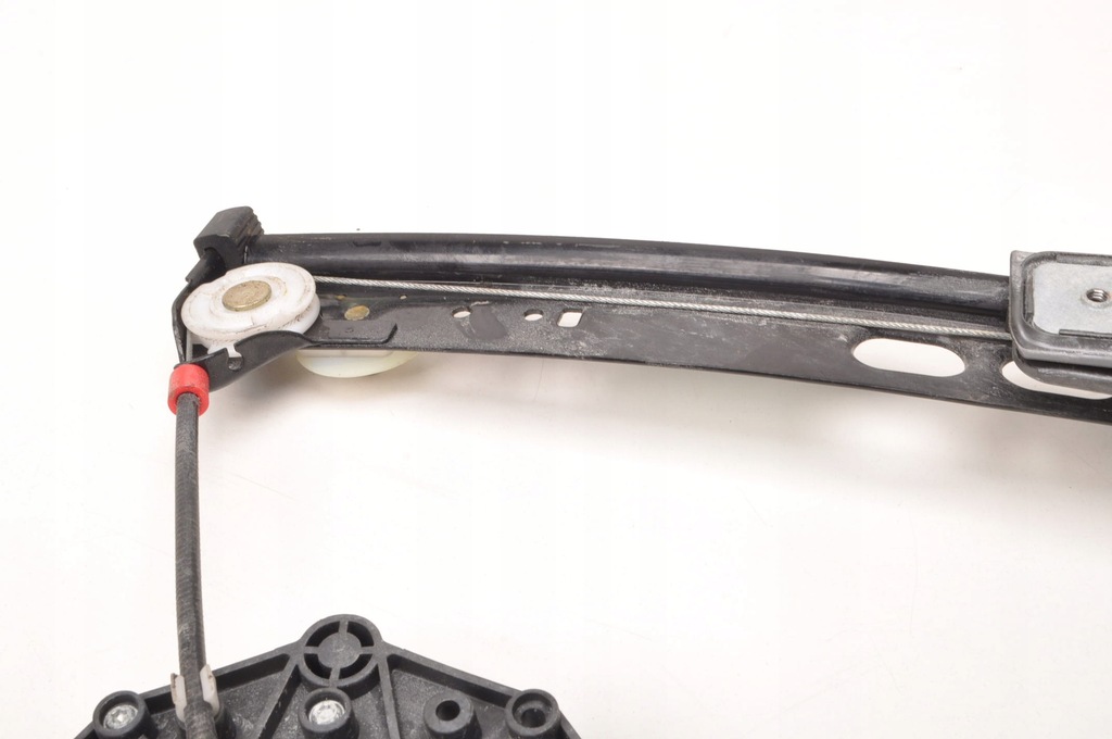 фото №7, Aston martin db9 подъемник механизм стекло правый перед 3d 4g43-f23200-ac