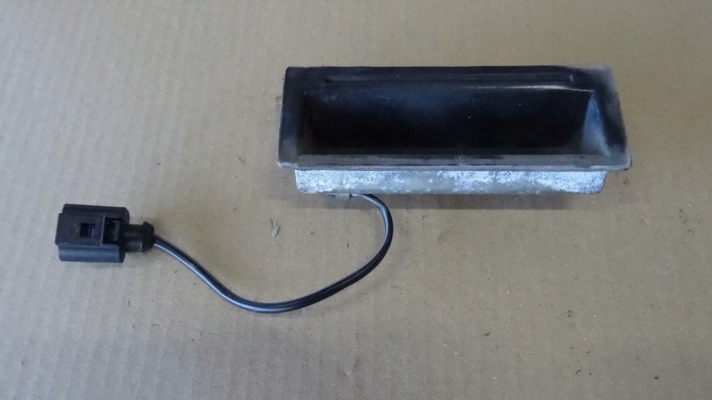 фото №1, Golf iv 4 ручка кришки задня багажника