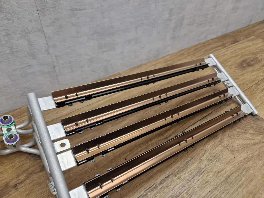 фото №2, Bmw f30 330e радіатор акумулятора охолодження high voltage радіатор 8632542