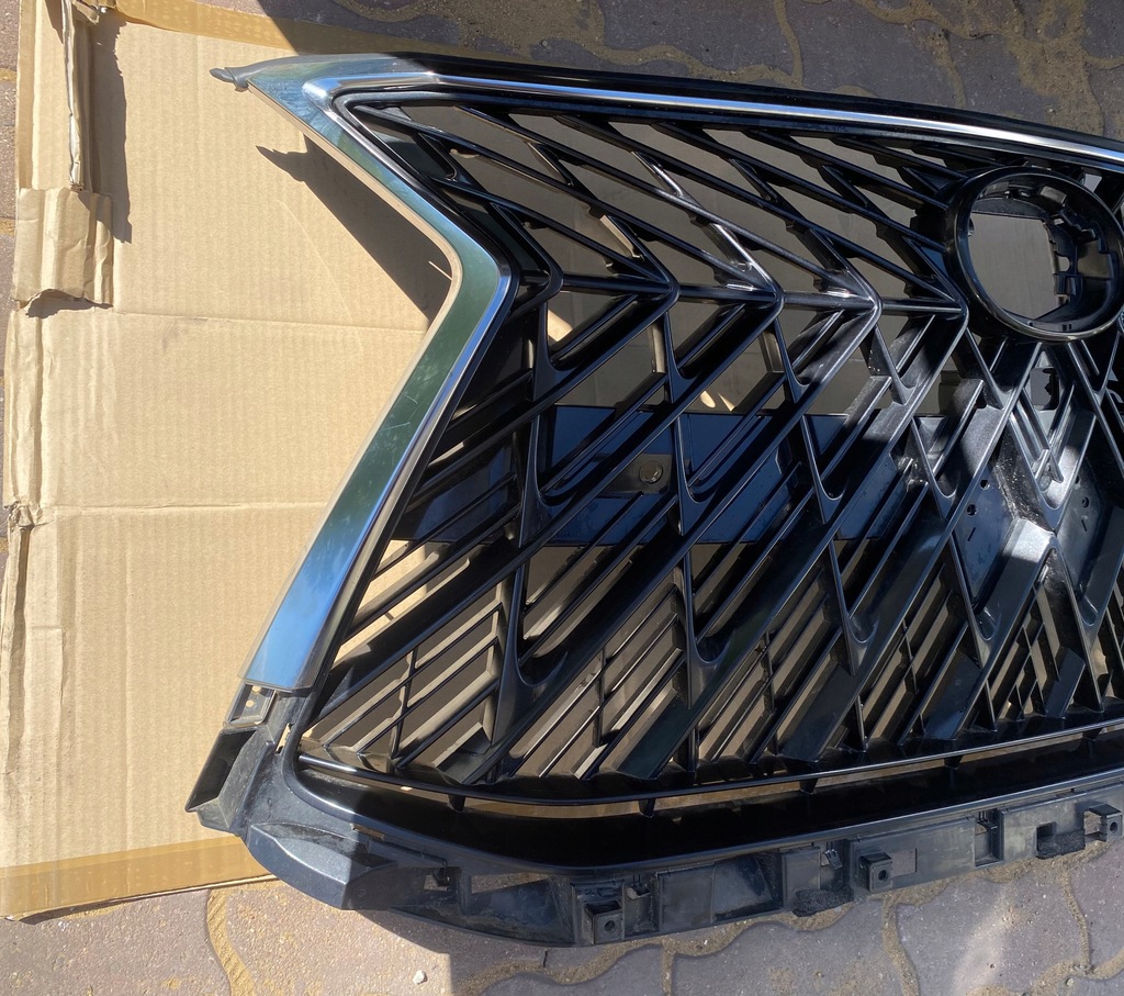 фото №2, Решітка радіатора lexus lx