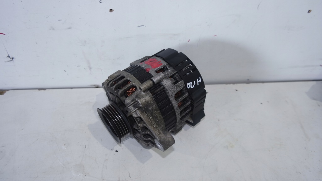 фото №1, Генератор hyundai i20 i 1.2b 37300-03100