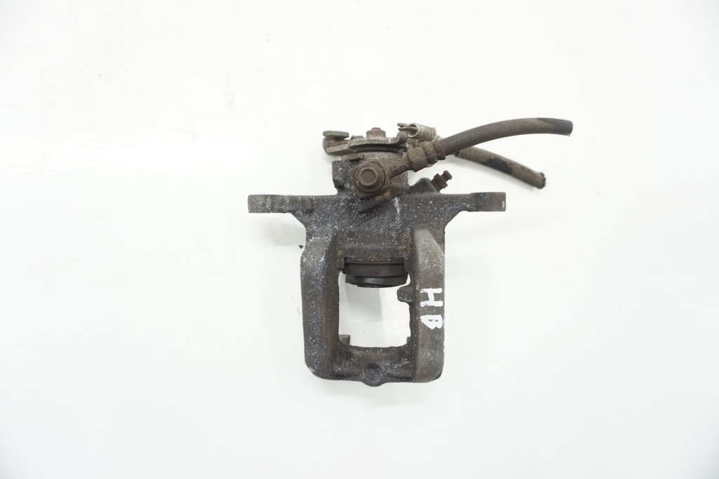 фото №1, Opel astra j hb lift суппорт тормозной правый задняя