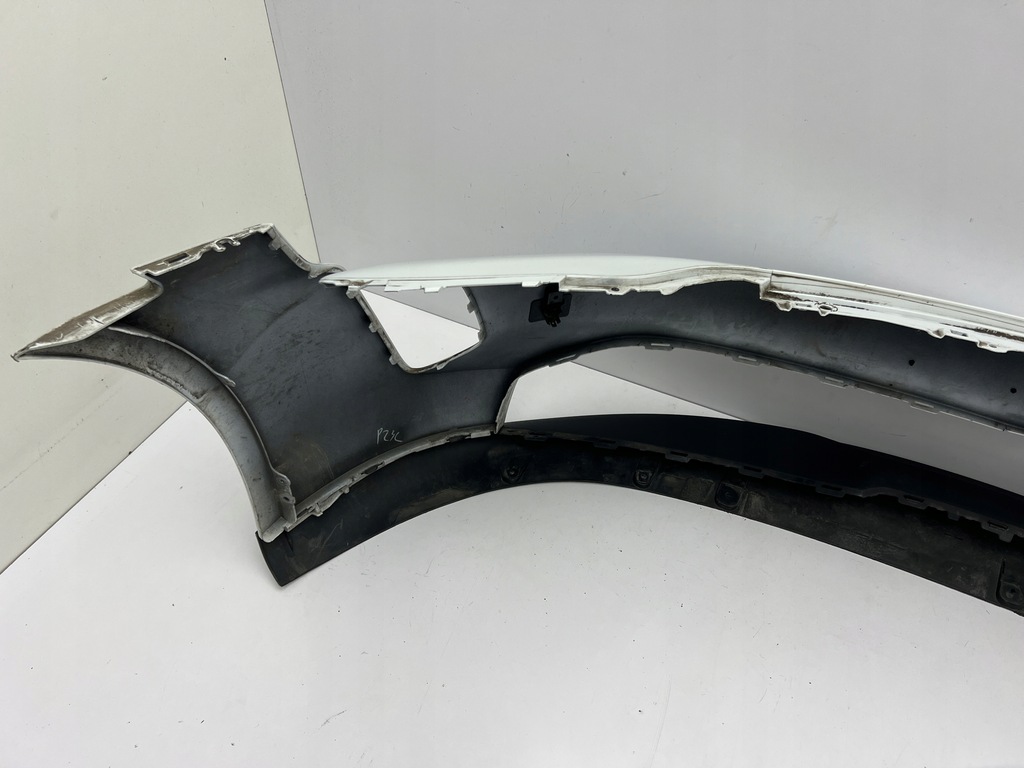 фото №8, Porsche taycan 9j turbo s бампер передній перед pdc оригінал oem 19-