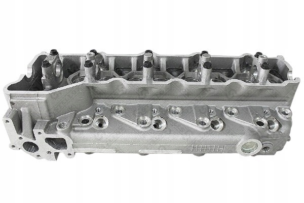 фото №12, Головка цилиндров mitsubishi pajero montero 2.8td 4m40-t 94