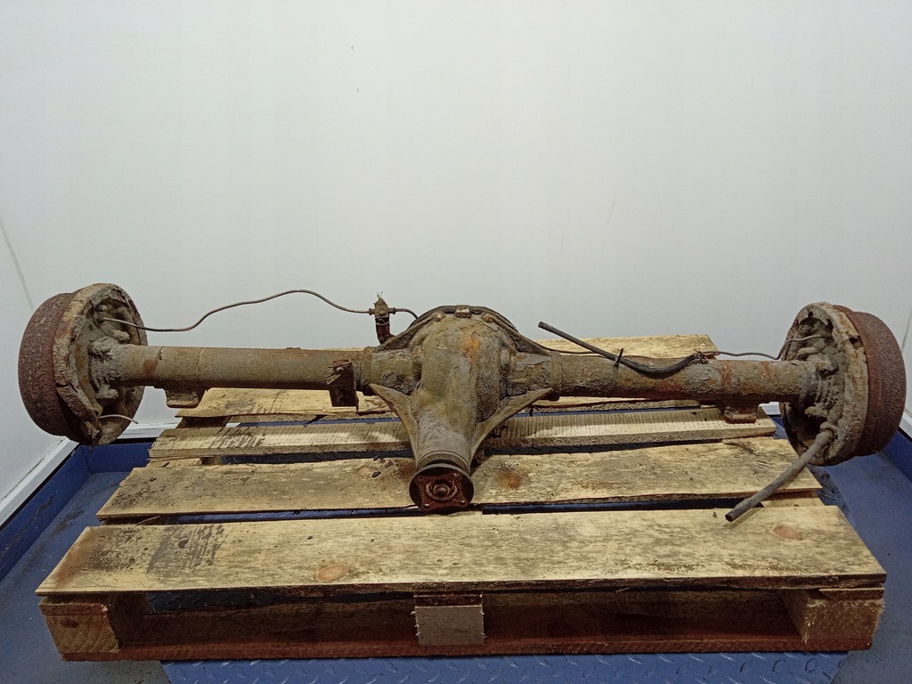 фото №9, Nissan vanette iii 2.3 d 94-02 мост задняя задний kompletny