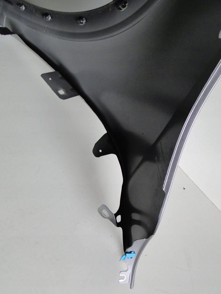 фото №9, Mercedes glb 247 x247 крыло передний правый 787