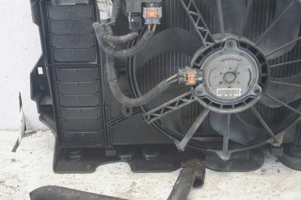 фото №16, Pas передній радіатор peugeot 508 i 1.6 hdi