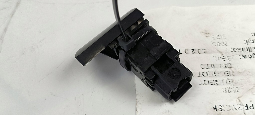 фото №3, Кнопка замка peugeot 307 xs