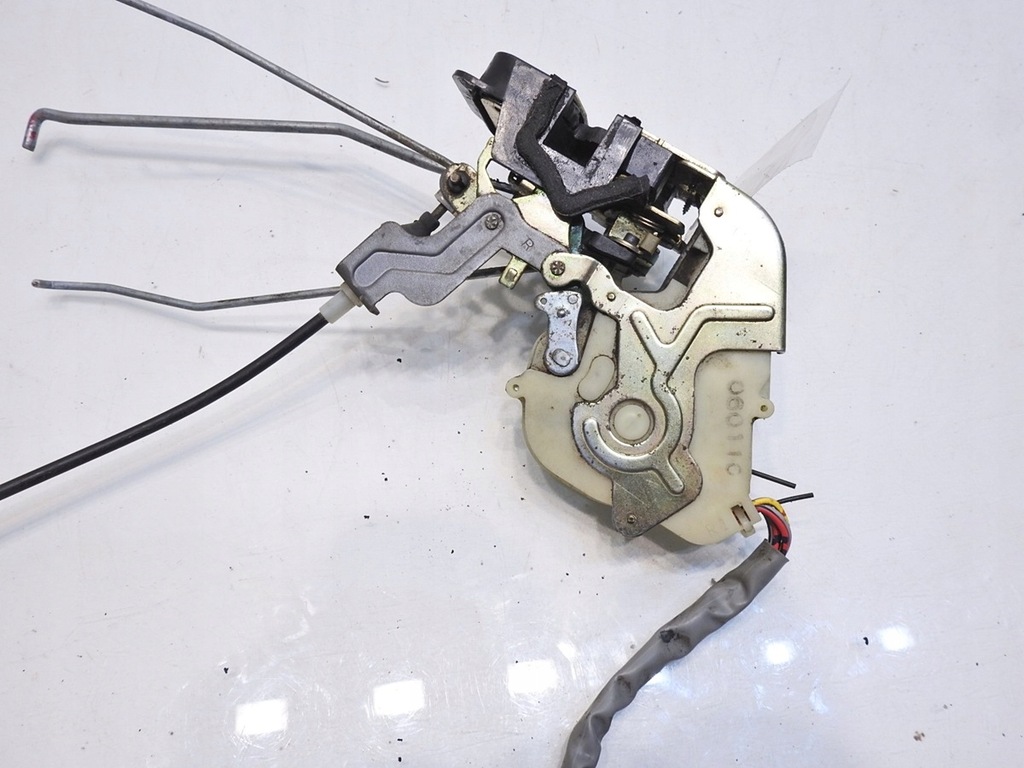 фото №6, Замок двері правий перед 6 pin kia sorento i