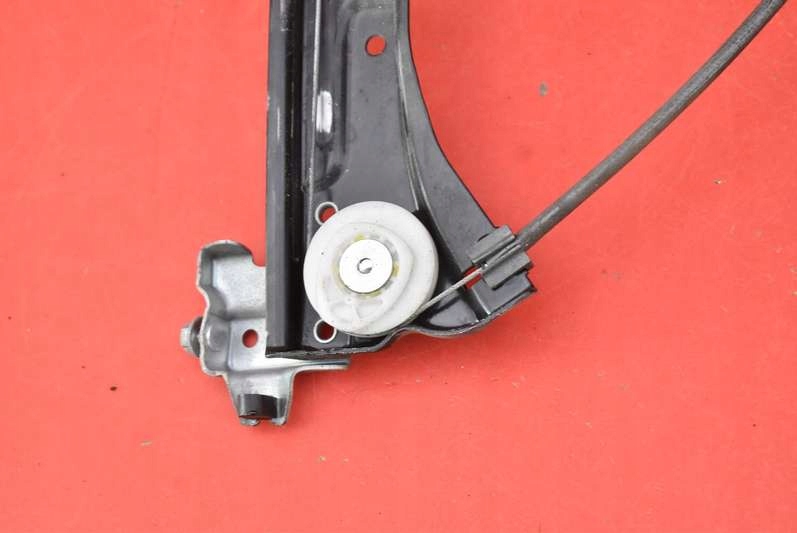 фото №13, Подъемник стекло правый задняя a2197300846 mercedes cls c219 w219 04-08