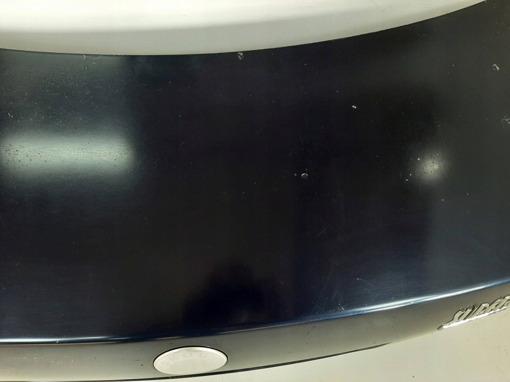 Купити Skoda superb 1 2.0 8v 03r кришка багажника багажника kod 9460