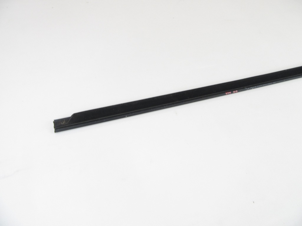 фото №7, Молдинг уплотнитель дверь стекло bmw 6 f06 gran coupe shadowline m набор pp