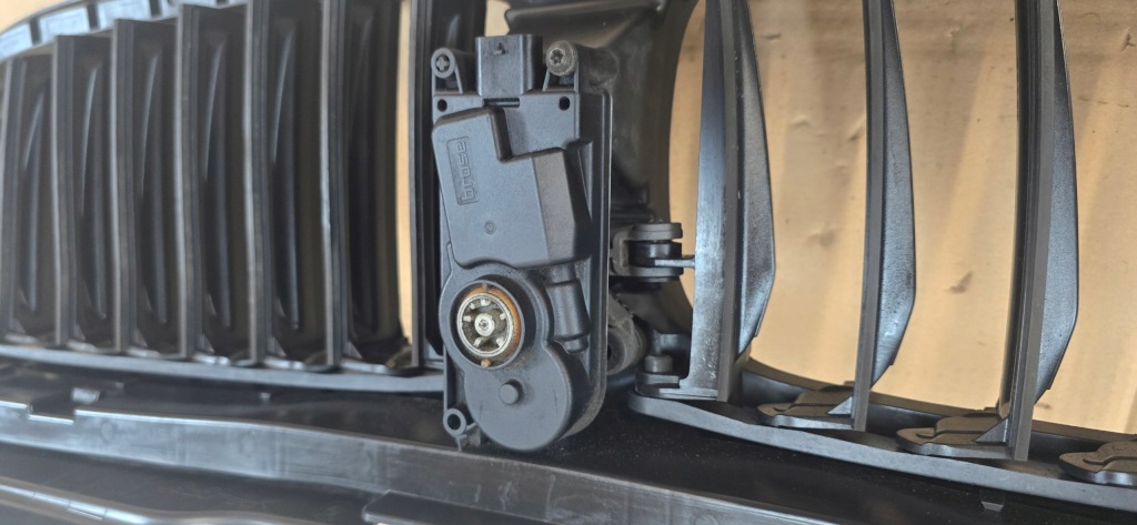 Bmw v 5 g30 g31 руль воздуха шторка передняя перед оригинал  7497279-01 Киев