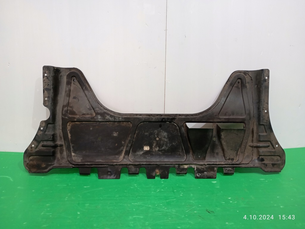 Плита накладка под двигатель volkswagen audi skoda seat 5q0825235a в Украине