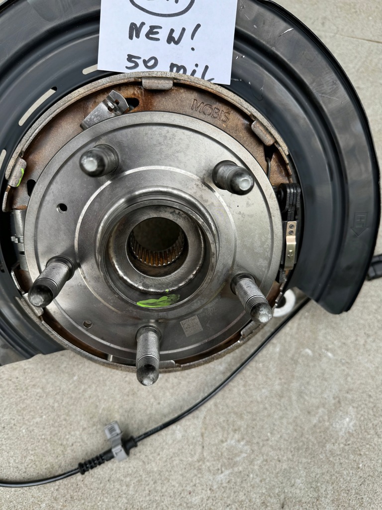 фото №10, Chevrolet camaro ss nowa задняя левая поворотный кулак 2020+