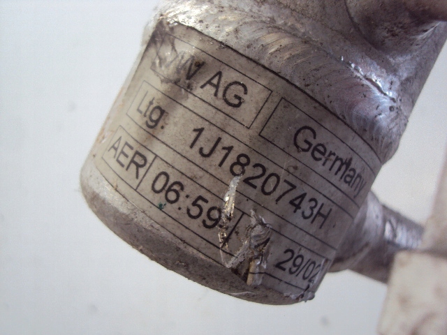 фото №4, Шланг кондиционера audi a3 8l 1.6 b lift 2002 r