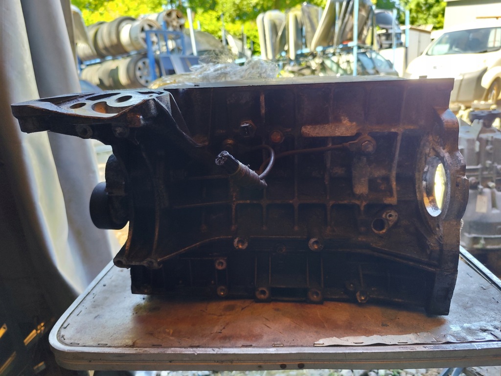 фото №1, Блок двигуна bmw n42b20a