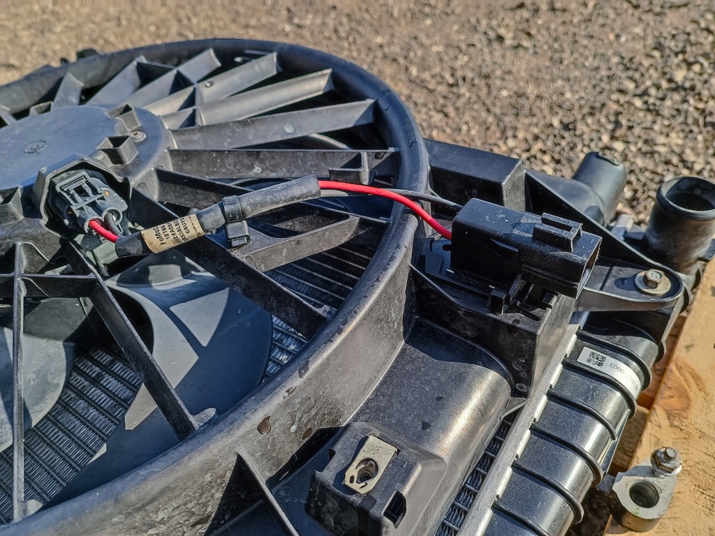 фото №10, Радиатор радиатор вентилятор комплект ford mustang 2011-2014