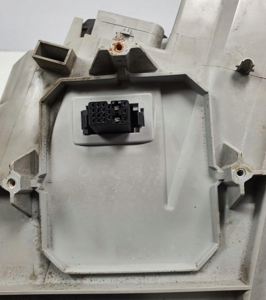 фото №7, Лампа правая передняя перед ксенон mercedes w203 eu