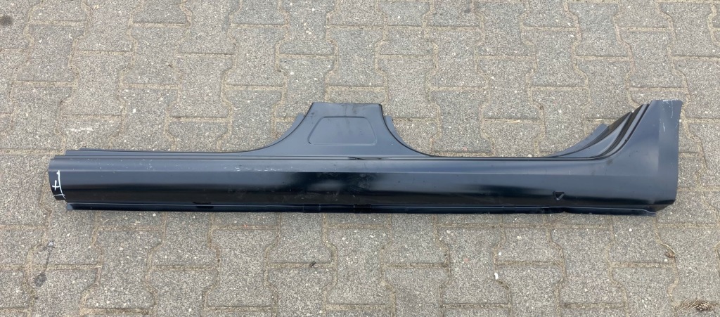 фото №1, Skoda octavia iii 5e0 поріг лівий обшивка nowe