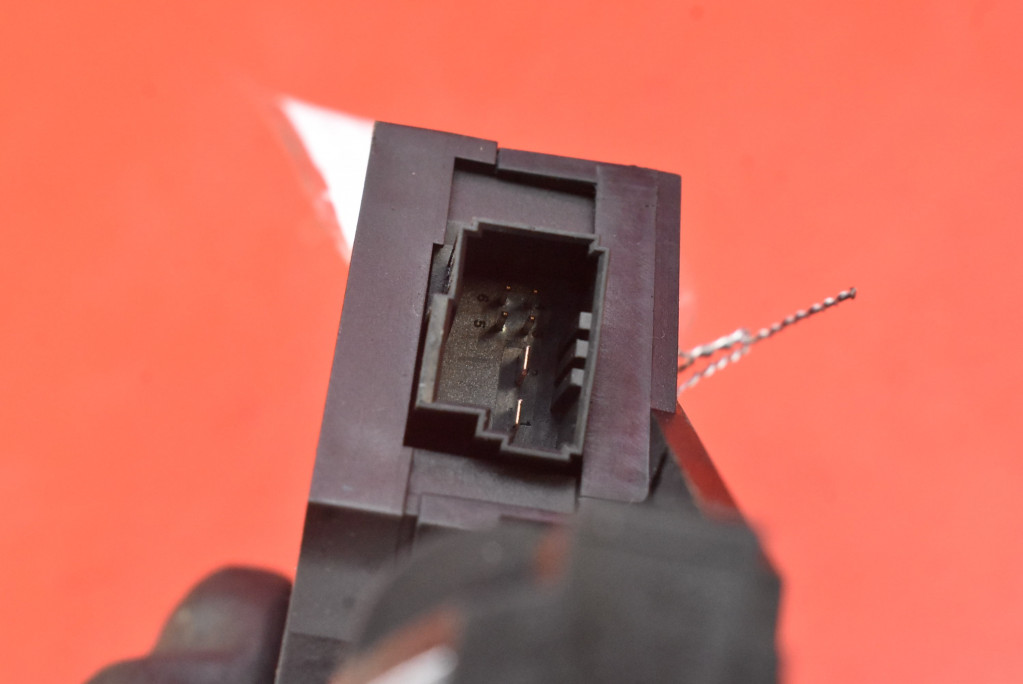 фото №7, Моторчик люк 9127381 bmw f07 09-13