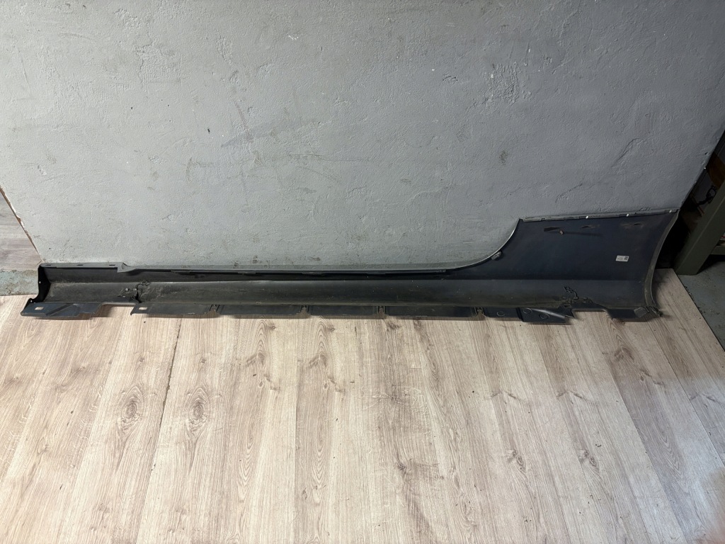 Mercedes e-klasa w238 купе молдинг накладка порог правая порог a2386907402 Киев