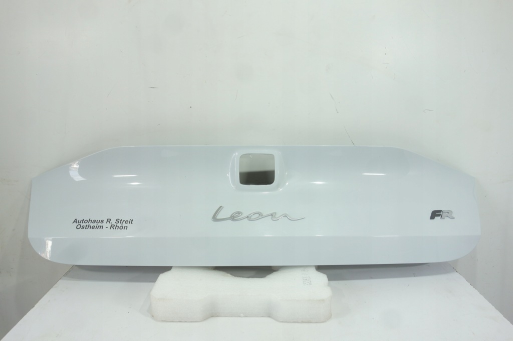 фото №1, Накладка крышки seat leon iv kombi fr 5fe эмблема