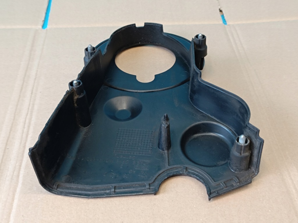 Skoda superb 3 универсал 2.0 tdi 140kw dfha 2018r накладка распределительного вала 04l109147d с Разборки