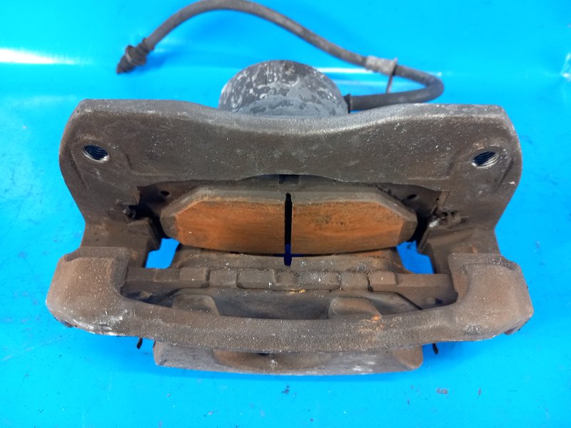 фото №4, Суппорт тормозной przed. правый. toyota camry 40 06-11 4773006220