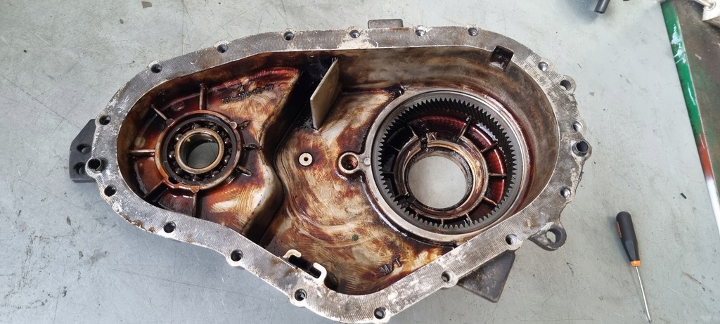 фото №1, Hyundai terracan корпус редуктор