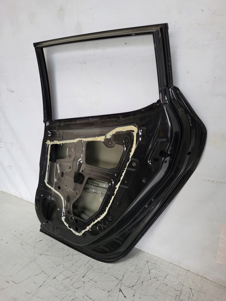 фото №8, Nissan leaf ii 2 дверь правый задняя задние правое