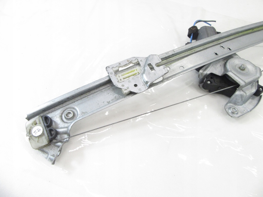 Купити Підйомник скло лівий задній bmw 3 e46 sedan універсал штекер