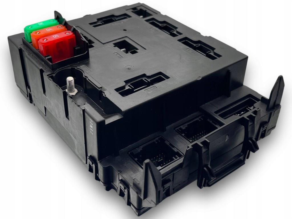 Купить Smart w451 коробка предохранителей 4519001802 m