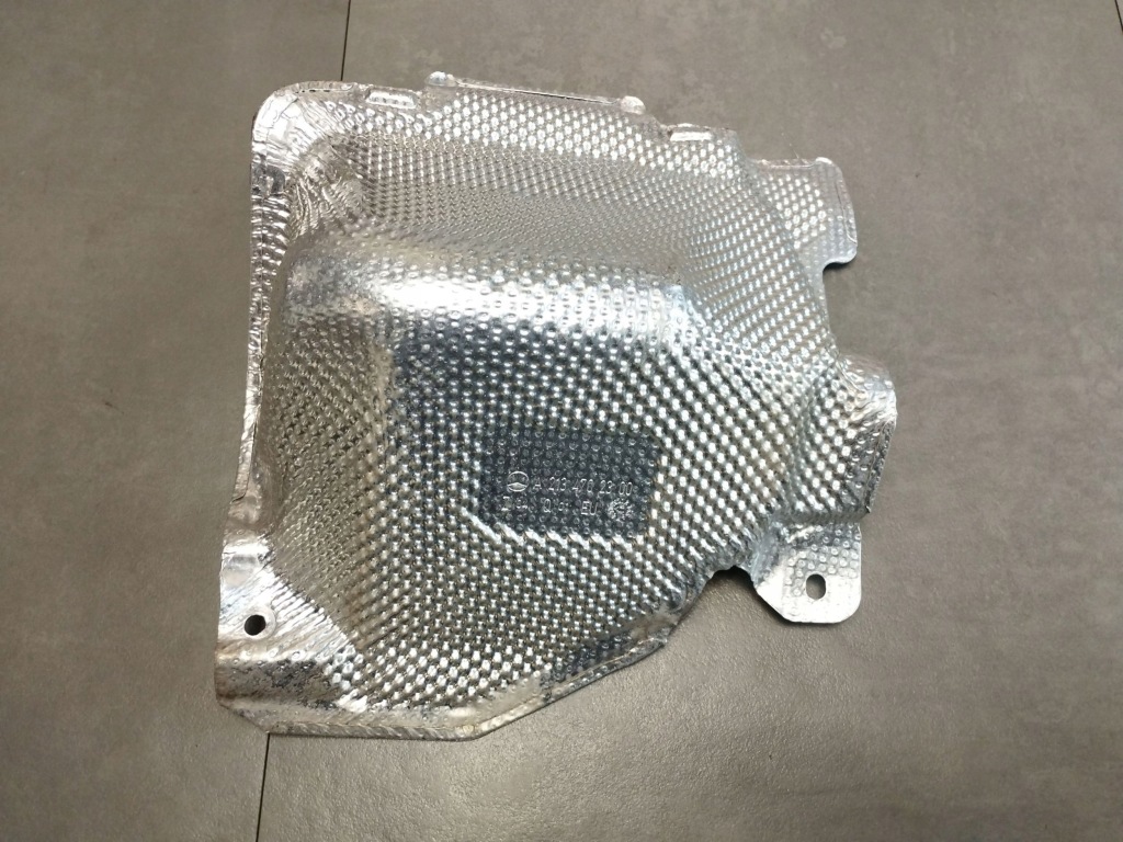 фото №1, Mercedes-benz e w213 защита тепловая a2134702300