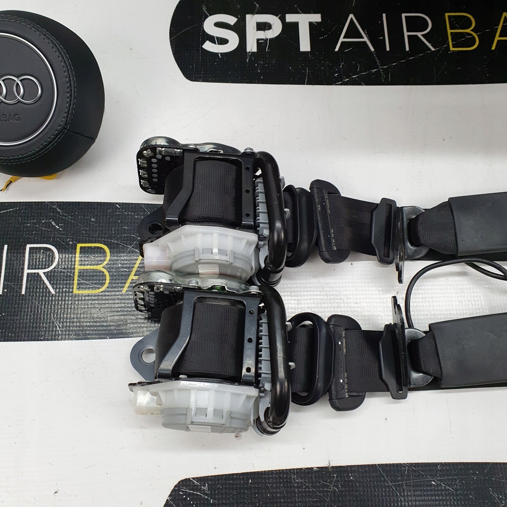 фото №10, R8 панель приладів консоль подушки безпеки ремені подушка безпеки