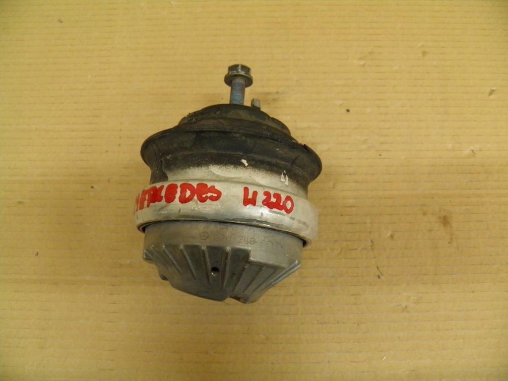 фото №1, Кронштейн подушка двигателя mercedes w220 2202402617