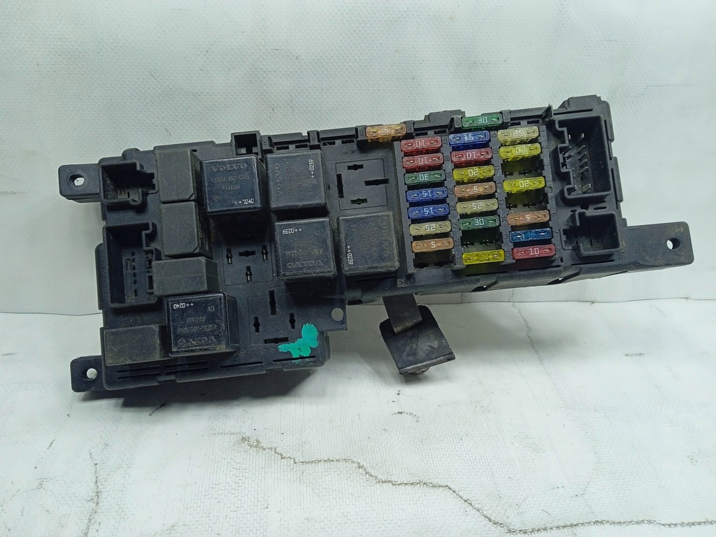 фото №2, Volvo s80 коробка предохранителей