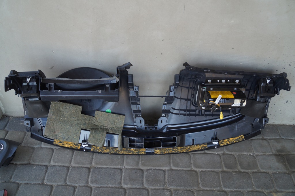 фото №9, Приборная панель консоль подушки безопасности натяжители opel antara eu