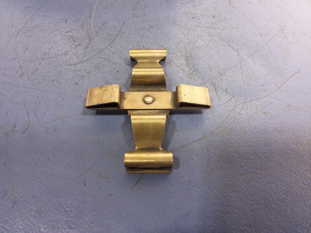 Bmw x7 g07 g06 g05 f97 f98 суппорт перед правый m набор 6891224 с Разборки